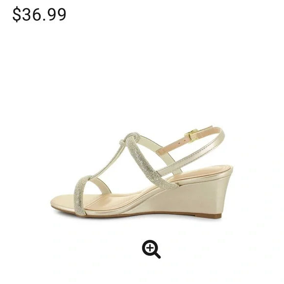 Adrienne Vittadini Gold Wedge Sandals NEW in Box - Picture 2 of 13